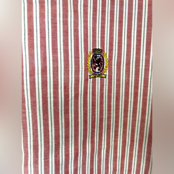 Men’s Tommy Hilfiger Short Sleeve Button Up, new condition, medium - Picture 4 of 5